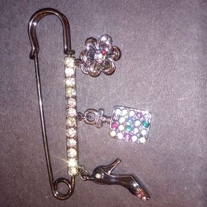 High heel safety pin